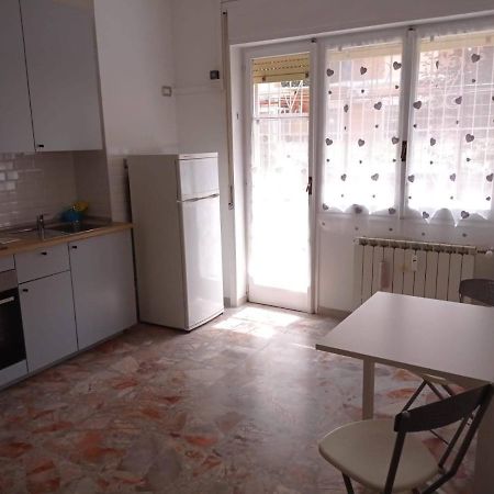 Ostia Beach Cryptohouse Buitenkant foto