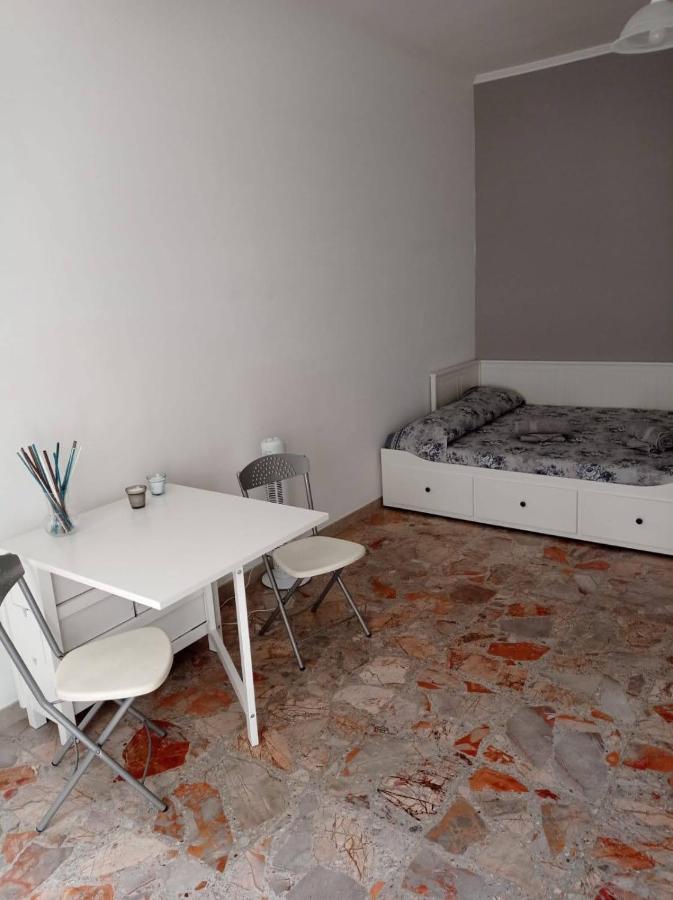 Ostia Beach Cryptohouse Buitenkant foto